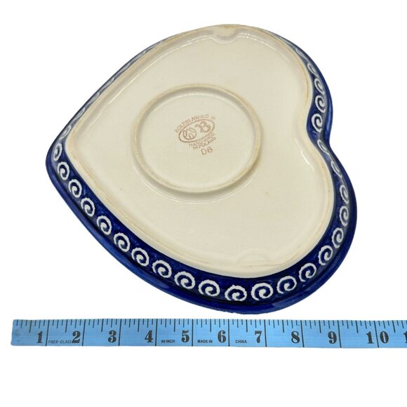 Handmade Boleslawiec Polish Pottery Heart-Shaped Plate Blue White Swirl Design - Picture 7 of 7